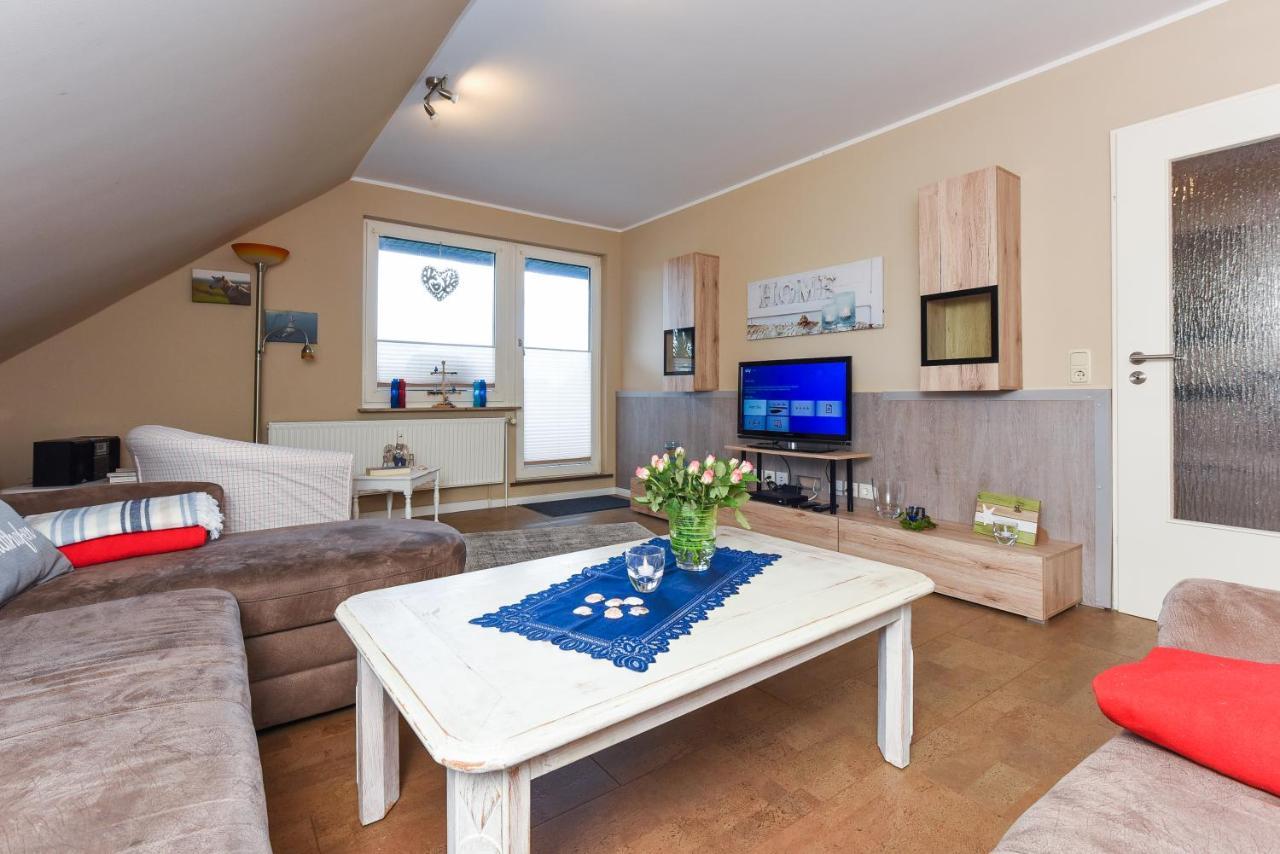 Ferienwohnung Haus Heimathafen Esens Bagian luar foto