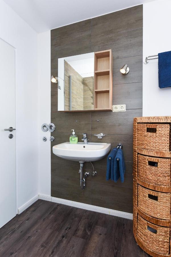 Ferienwohnung Haus Heimathafen Esens Bagian luar foto